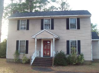 208 Ellison Dr, Washington, NC 27889