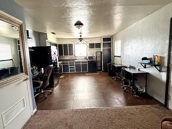 4th image of 1408 E 18th St