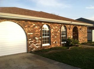 3513 Charles Dr, Chalmette, LA 70043