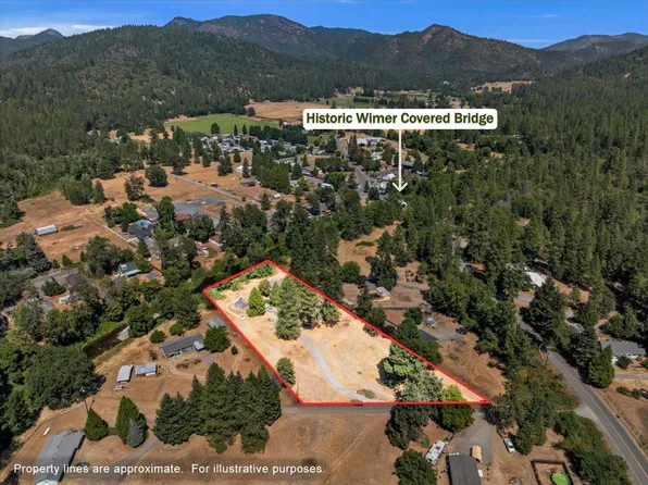 643 Covered Bridge Rd, Rogue River, OR 97537