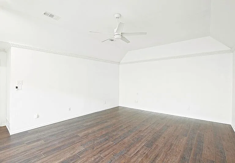 3217 Squireswood Dr — Photo 35