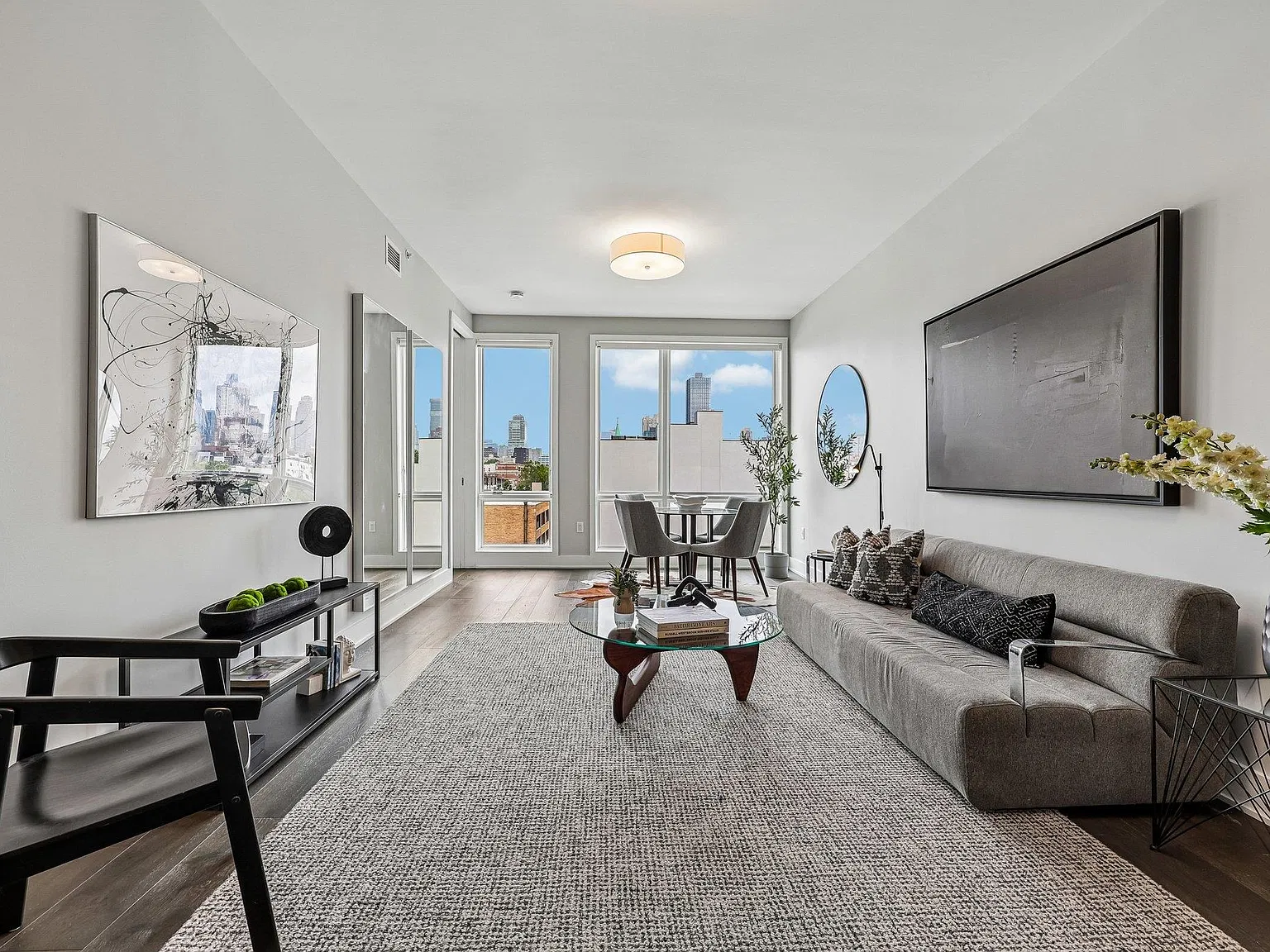 380 Newark Ave — Photo 2