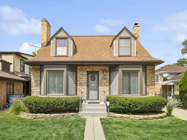 6631 N Caldwell Ave, Chicago, IL 60646