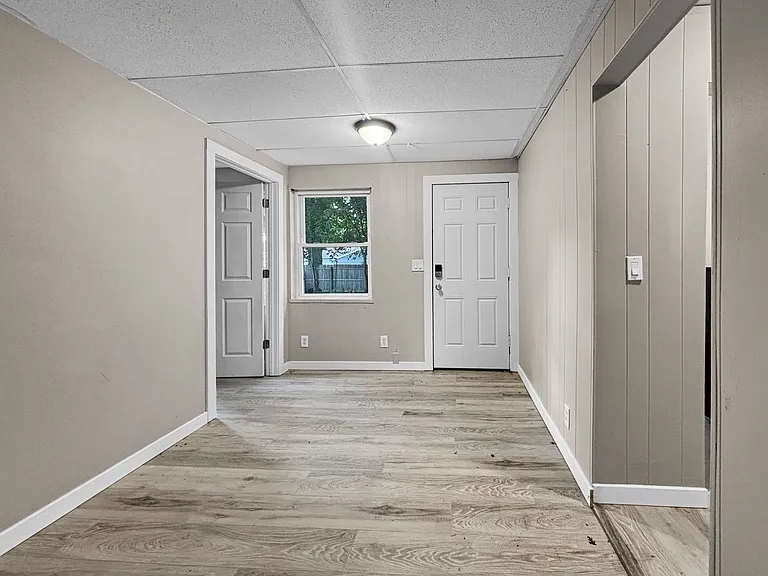 2100 Dawson Ave NE — Photo 11