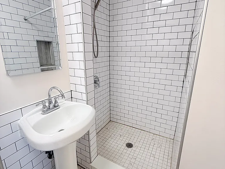 5121 W Agatite Ave #2E — Photo 10