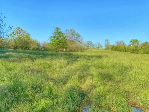 5875 N Currie Lane, Springfield, MO 65803