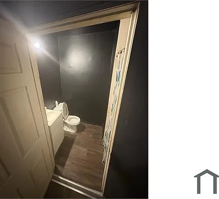 2904 Virginia Ave #3 — Photo 1