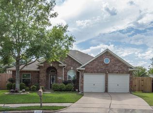 3035 Rolling Fog Dr, Friendswood, TX 77546