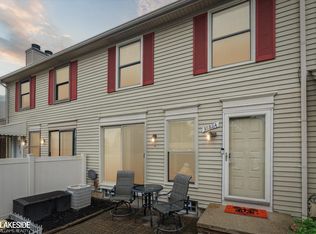 38884 Golfview Dr, Clinton Township, MI 48038