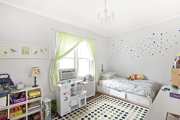 Rented by Bold New York | media 27