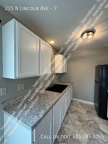 215 N Lincoln St #7 Photo 1