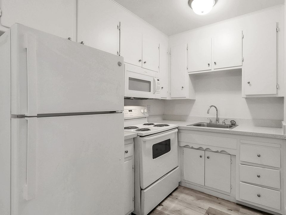 1st image of 5307 Marconi Ave #30015ab78