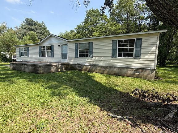 2nd image of 83 Dr Jones Rd