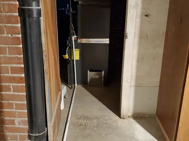 319 Cottonwood Ave — Photo 23