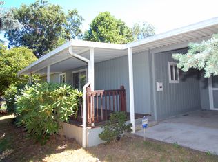 9324 N Chautauqua Blvd, Portland, OR