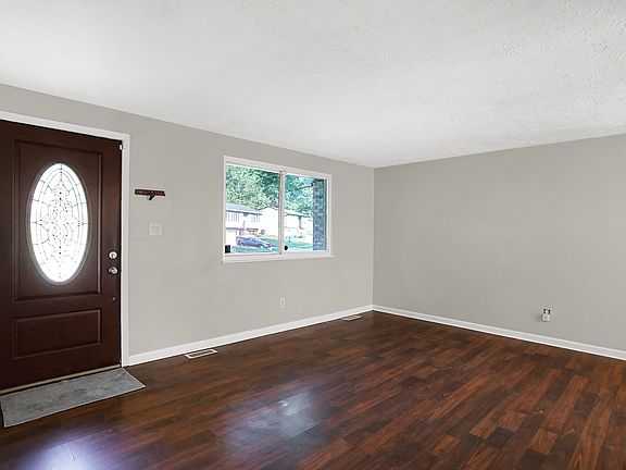 3rd image of 6853 S Lawndale Ave