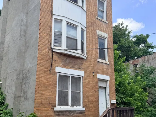 2011 De Ruad St, Pittsburgh, PA 15219