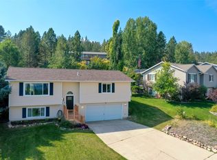 11065 Cherokee Ln, Lolo, MT 59847
