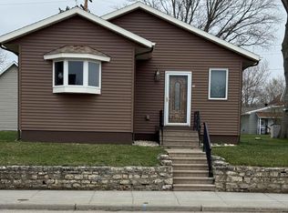 139 S Main St, Stoddard, WI 54658