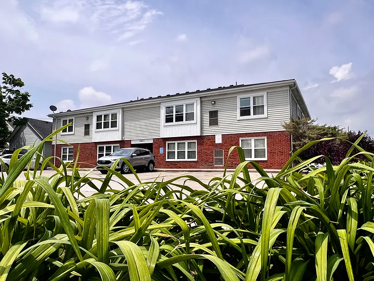 2901 W Jefferson Ave — Photo 18