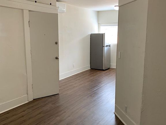 4th image of 219 N Avenue 54 APT 3