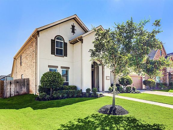2nd image of 4119 Quiet Dawn Ln