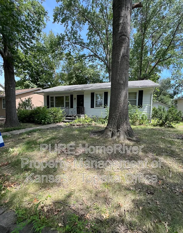 3 bed, 2.0 bath, 1616 sqft, $1,500 — Photo 2