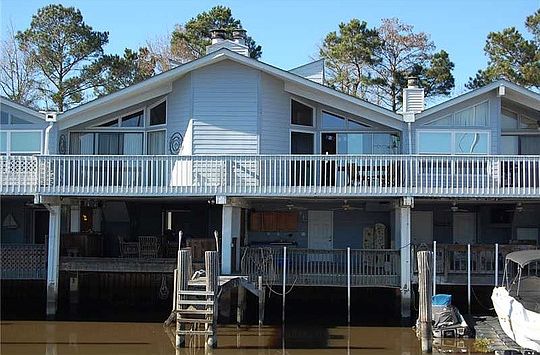 1st image of 961 Marina Blvd