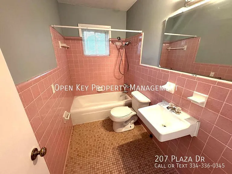 207 Plaza Dr — Photo 9