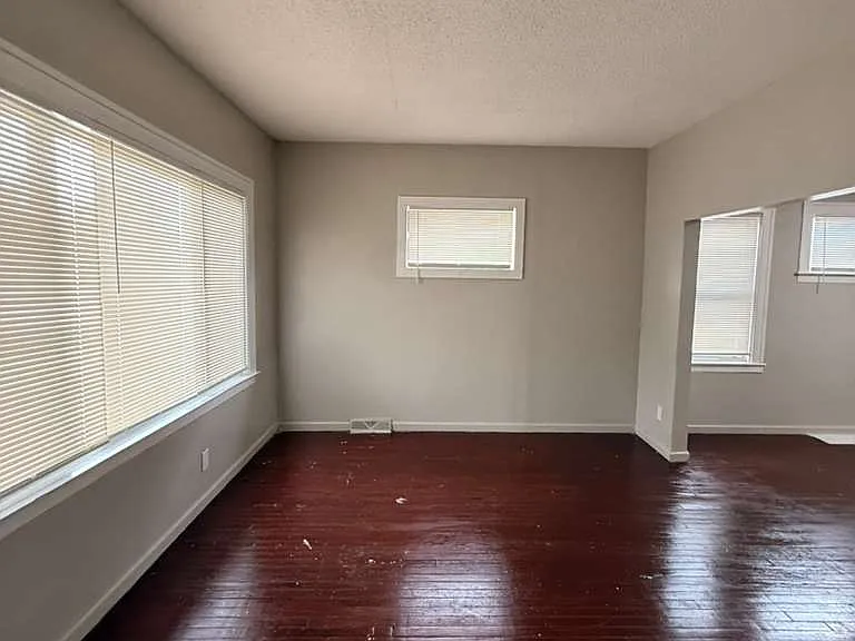 13331 Strathmoor St — Photo 4