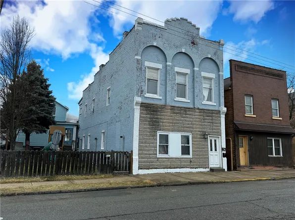340 Park Rd, Ambridge, PA 15003
