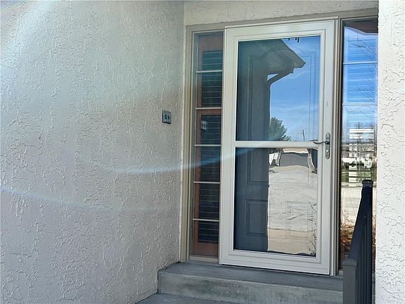 4th image of 1701 NW Asbury Ct