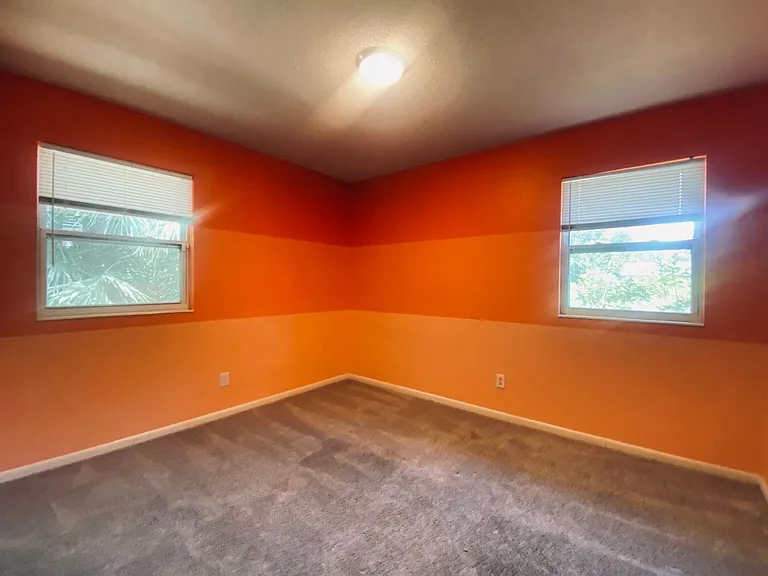 2315 Reva Cir — Photo 29