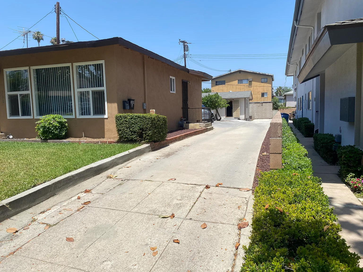 502 N Monterey St — Photo 1