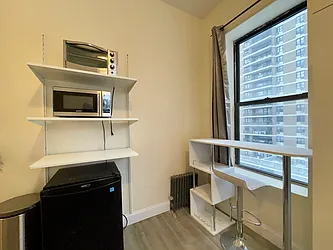 Rented by Bond New York
