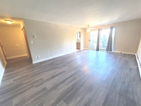 1321 N Franklin Pl APT 4A