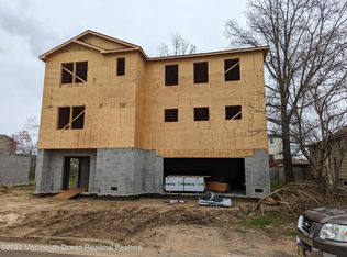 721 Bayview Ave, Union Beach, NJ 07735