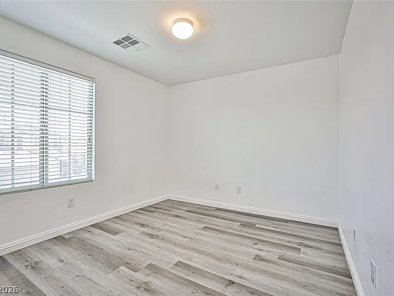 6360 Beavertail Pond Ave — Photo 24