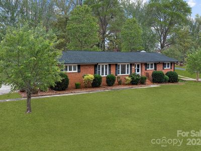 840 Belmorrow Dr, Charlotte, NC, 28214