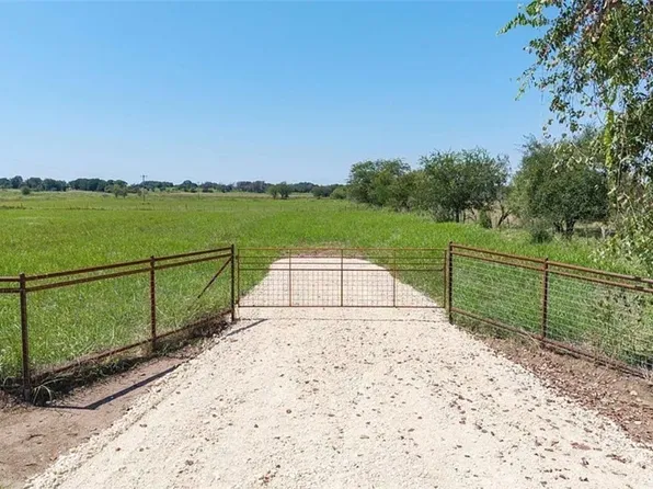 5774 County Road 174, Gatesville, TX 76528