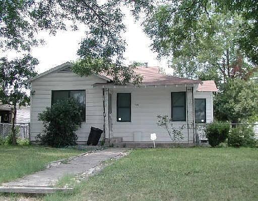 1st image of 701 LINARES AVE