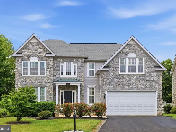 419 Mohican Dr, Frederick, MD 21701