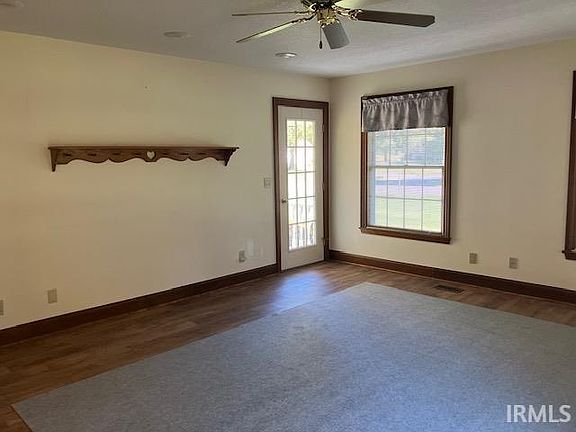5th image of 1042 N Quail Ridge Cir