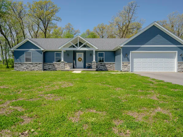 11768 Fox Trl, Wheatfield, IN 46392