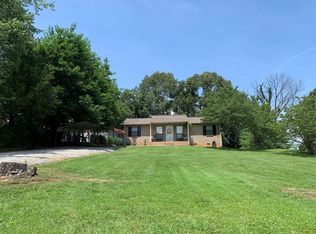 1449 Darty Rd, Cookeville, TN 38501
