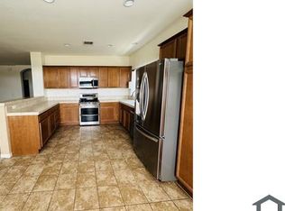 43156 28th St W, Lancaster, CA 93536