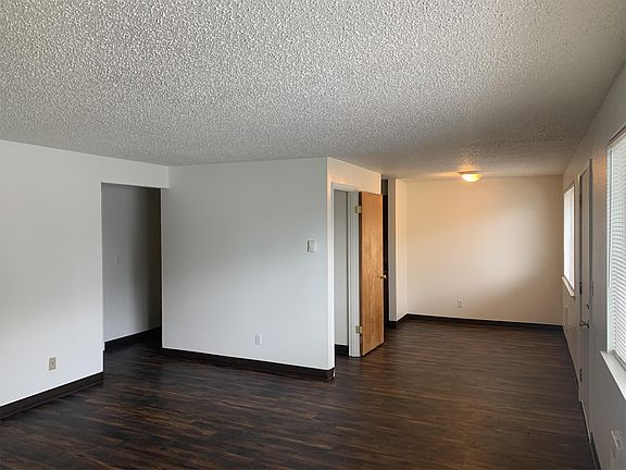 3rd image of 2317 Jefferson St #5