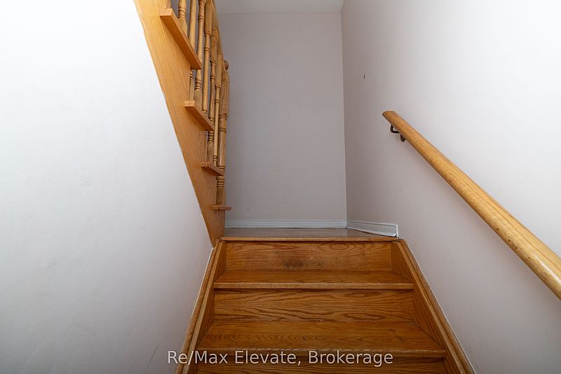 Toronto House for rent - 3 Bedrooms — photo 9