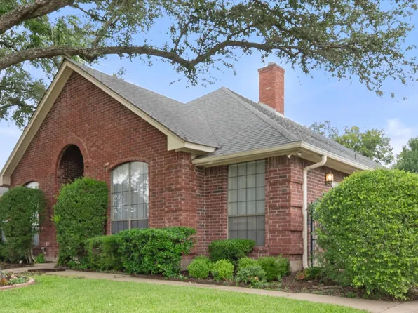 2105 Sleepy Hollow Dr, Arlington, TX 76006
