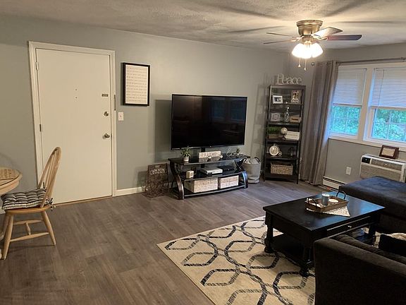 4th image of 207 Samoset St APT A17